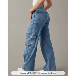 AE Curvy Petite Super High-Waisted Baggy Wide-Leg Cargo Jean